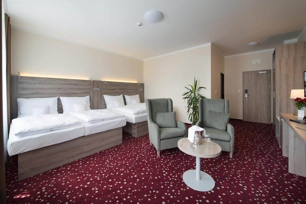 Hotel Kraskov Active Resort Tremosnice Экстерьер фото
